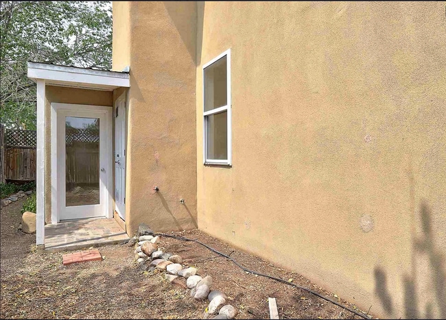 Photo - 720 Mesilla Rd Unit Studio