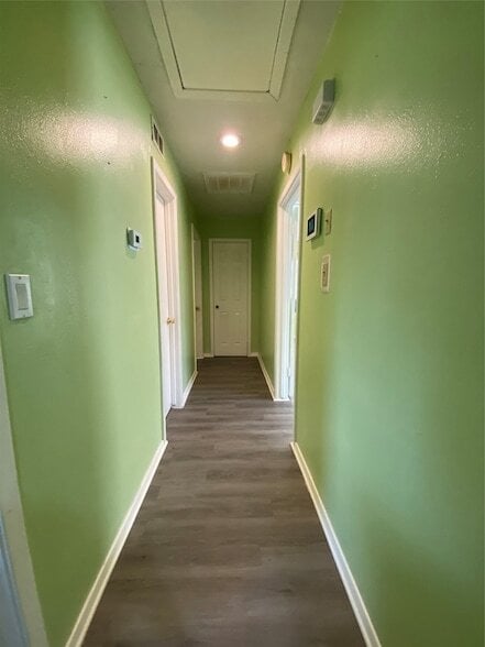 Photo - 15513 Vonnet St