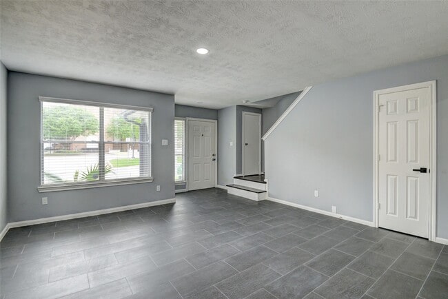 Photo - 1214 Cleveland St