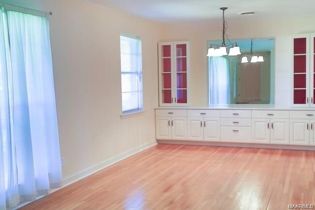 Photo - 3892 Johnstown Dr