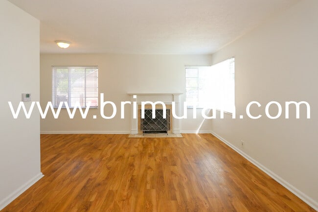 Photo - 1239 E Ridgedale Ln