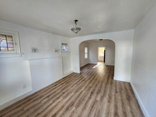 Photo - 22 N Harvey Ave