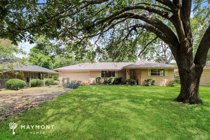 Photo - 614 Elmore St