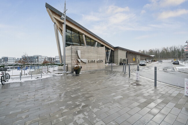 Photo - 333 Sunseeker Ave