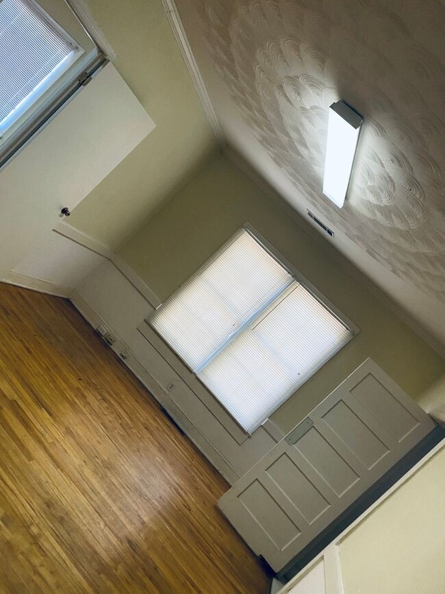 Photo - 604 Church St Unit 604 C Church St House