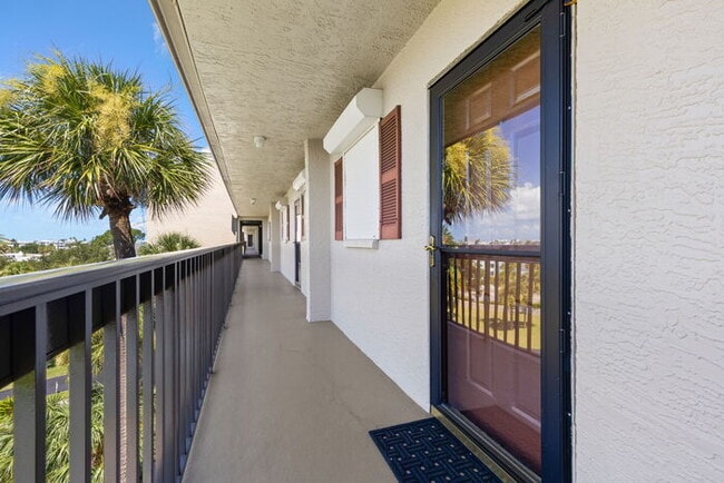 Photo - Condo For Rent on ST PETE BEACH! Unit APT 302A