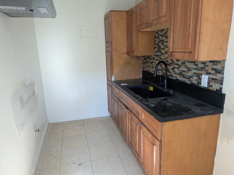 Photo - 1727 Pine Ave Unidad 2