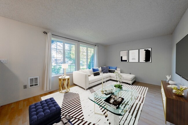 Photo - Tacoma Rambler