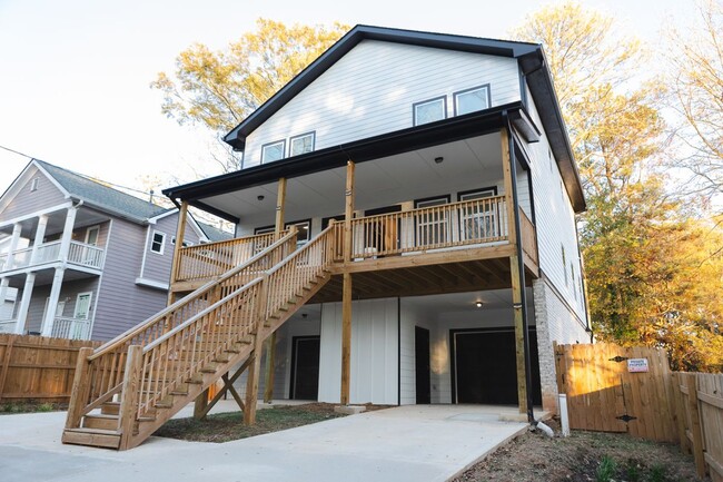 Building Photo - 1332 Brewster St SW Rental