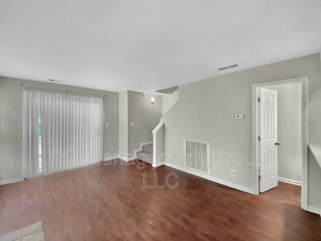 Photo - 3136 Driftwood Dr