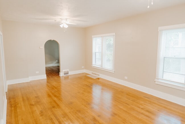 Photo - 2728 N 65th Ave