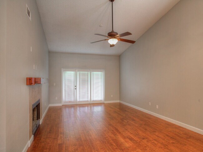 420 Mainsail Ct