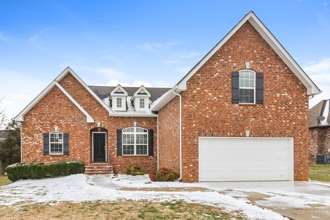 Building Photo - 1802 Walking Dr