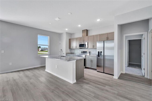 Photo - 1310 NW Juanita Pl