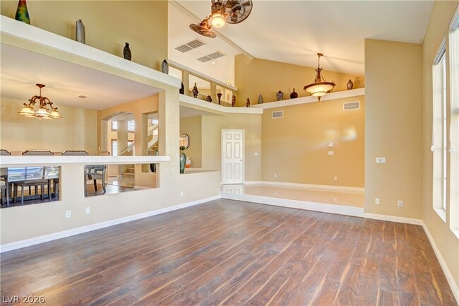 Photo - 7525 Avalon Bay St