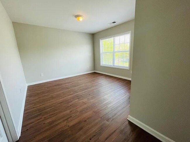 Photo - 5435 Eneida Sue Dr