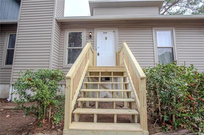 Photo - 816 Rumford Pl