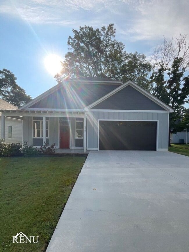 Building Photo - 212 McBrien Rd