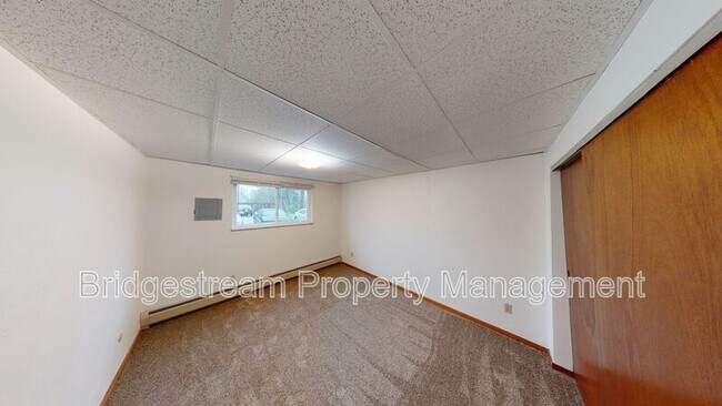 Photo - 124 Chestnut St