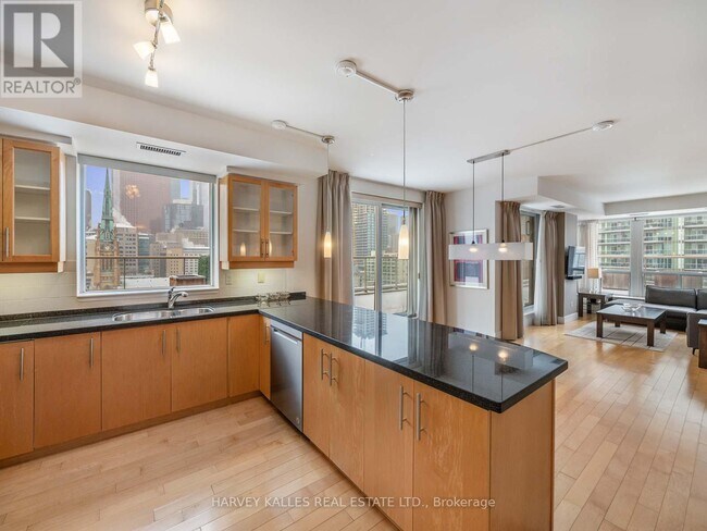 Photo - 168 King St E Unit 1407