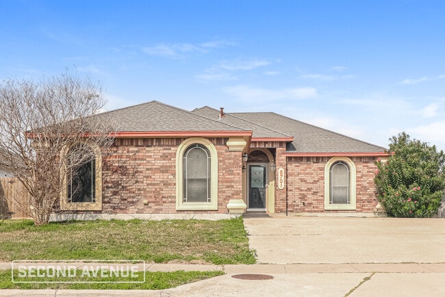 Building Photo - 6701 Newman Dr