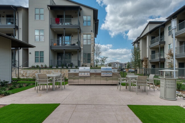Citadel at Lookout apartments — community photo