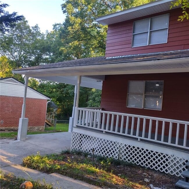 Photo - 1833 Terry Mill Rd SE