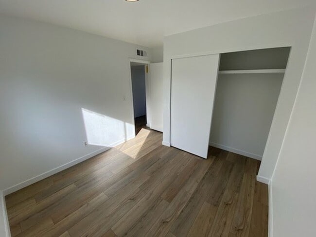 Photo - #5002-8th Ave Mesa 2021, LLC Unidad #1