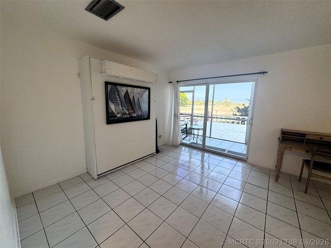 Photo - 1701 Buchanan St Unit 203