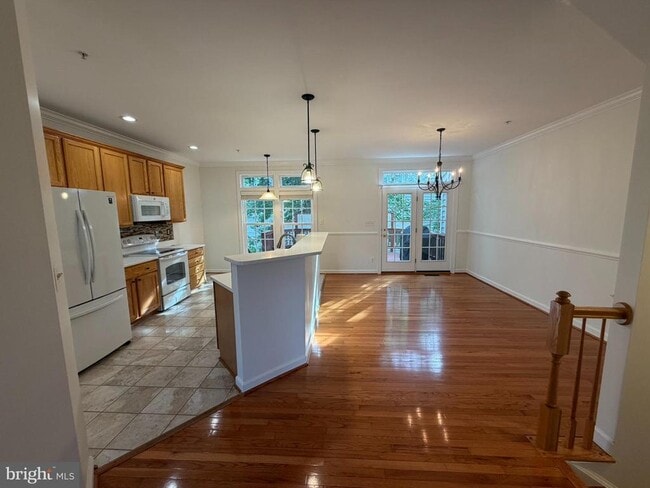 Photo - 10631 Sandown Way