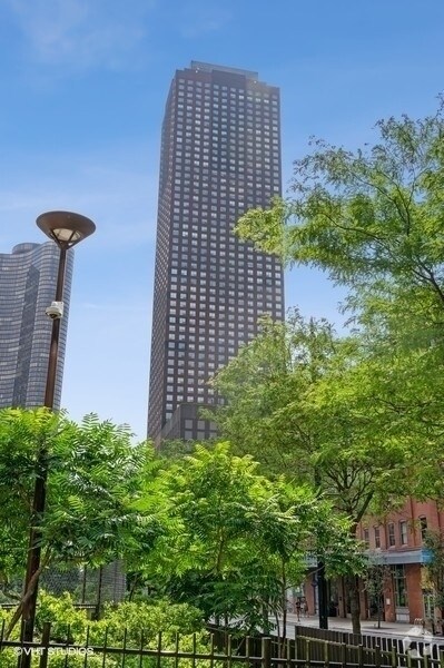 Building Photo - 474 N Lake Shore Dr Unit 4809 Rental