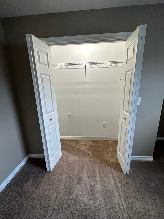 Photo - 610 Clay St Unit 201