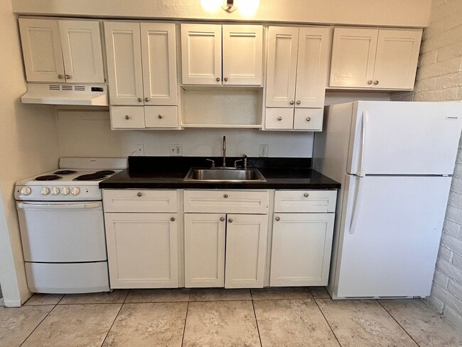 Photo - MOUNTAIN PLAZA