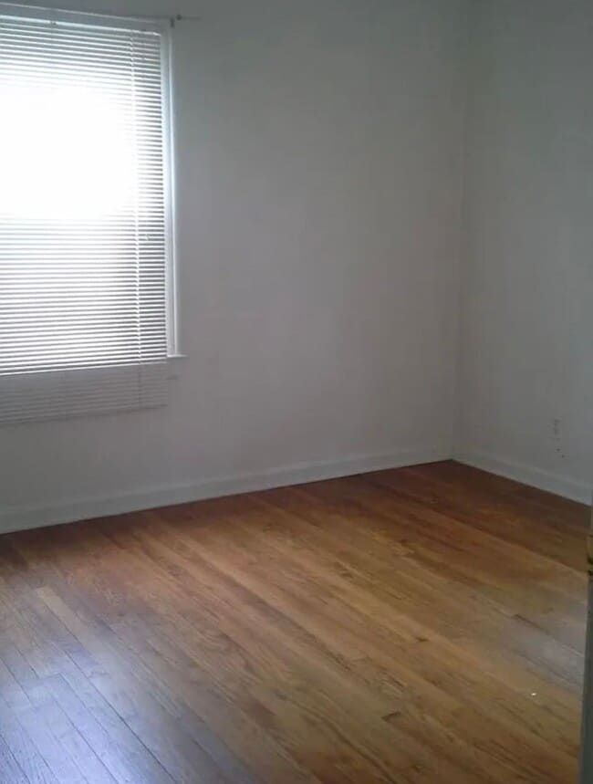 Photo - 401 S Mitchell St
