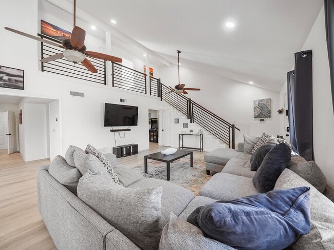 Photo - 8007 Beluche Dr