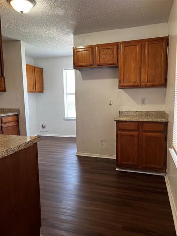 Photo - 319 Ware Dr