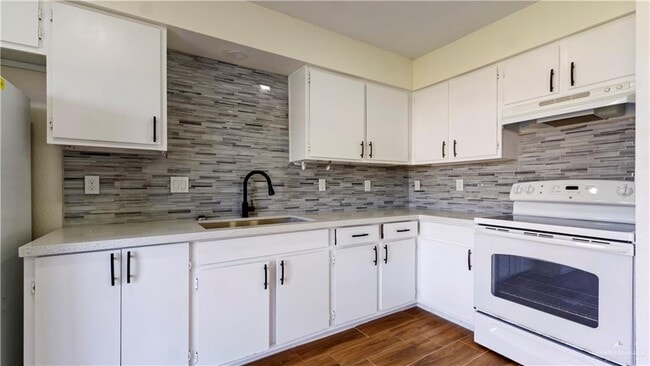 Photo - 11 N 22nd St