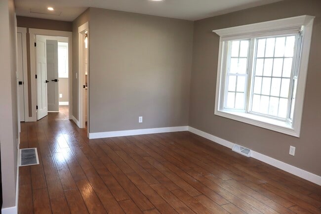 Photo - 2230 Brookside Dr