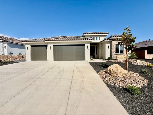 Photo - Beautiful Pet-Friendly 4-BR Home in Sunbrook Community
