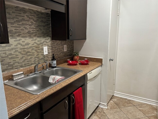 Photo - 10047 Westpark Dr Unit 9