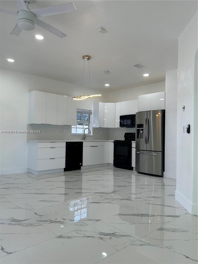 Photo - 14410 SW 183rd Terrace