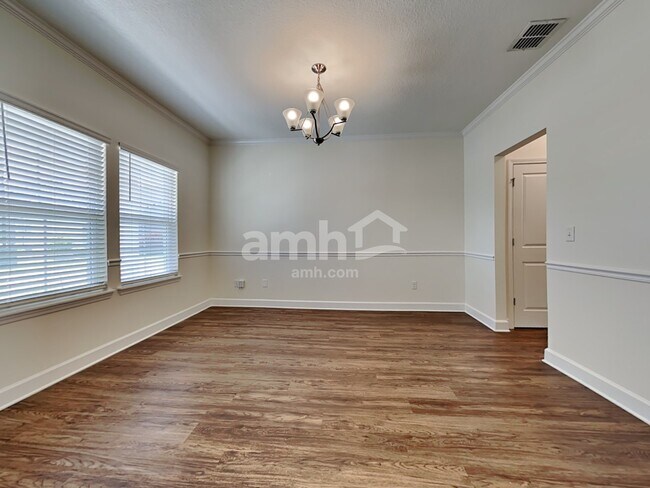 Photo - 815 Rocking Chair Ln