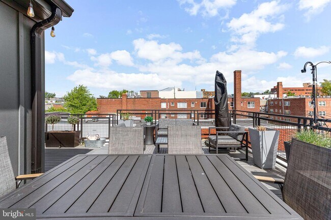 Photo - 770 Girard St NW Apartment Unit 7E