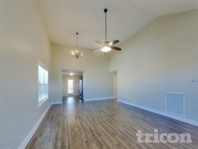 Photo - 2945 Lancelot Ln