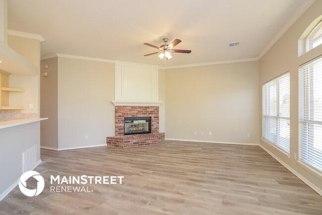 Photo - 15608 Himalaya Ridge