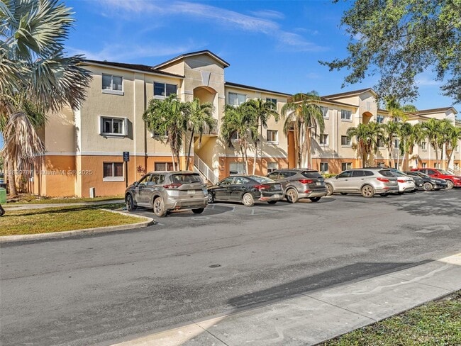 Building Photo - 3610 N 56th Ave Unit 202