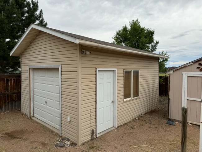 Photo - 1175 Normandy Rd