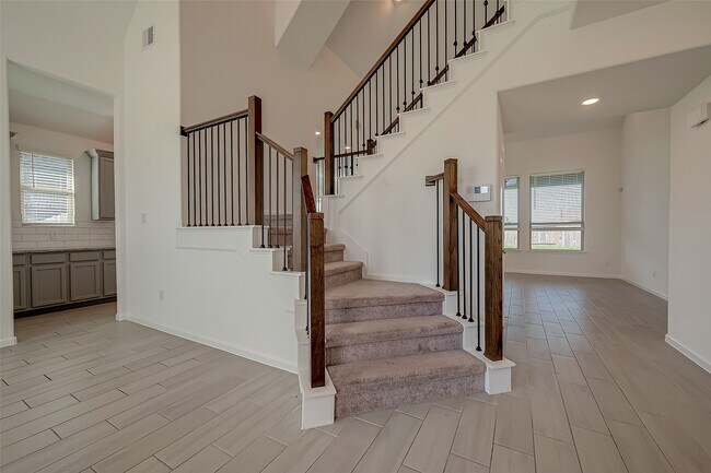 Photo - 5010 Slate Prt Ct