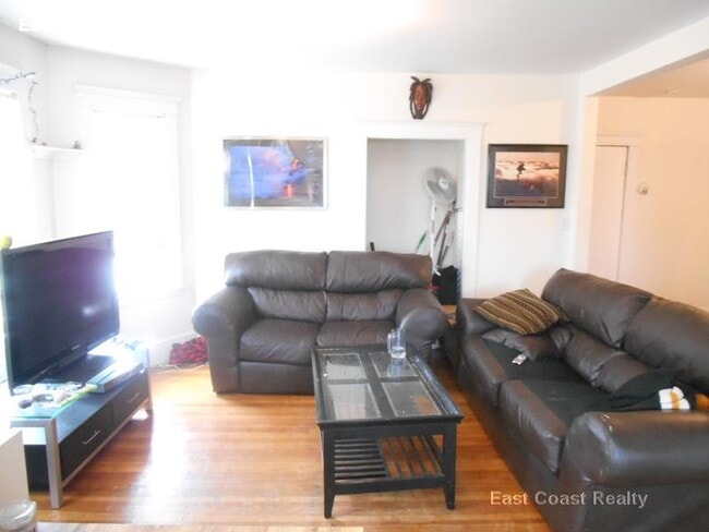 505 Washington St Unidad 3