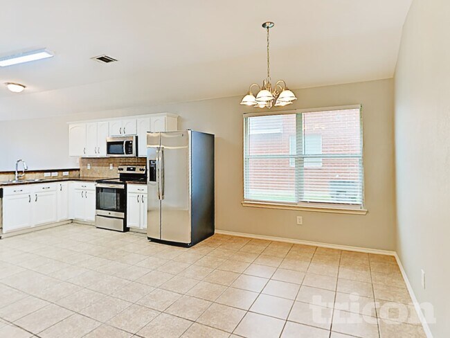 Photo - 626 Chapman Dr